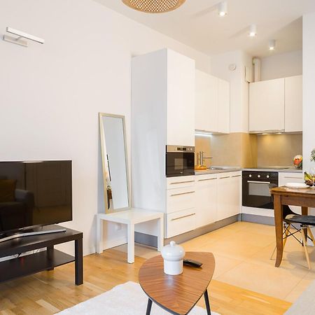 P&O Serviced Apartments Rydygiera Varsavia Esterno foto